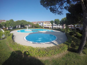 VILLAGGIO RIVIERA APARTMENT WITH POOL
